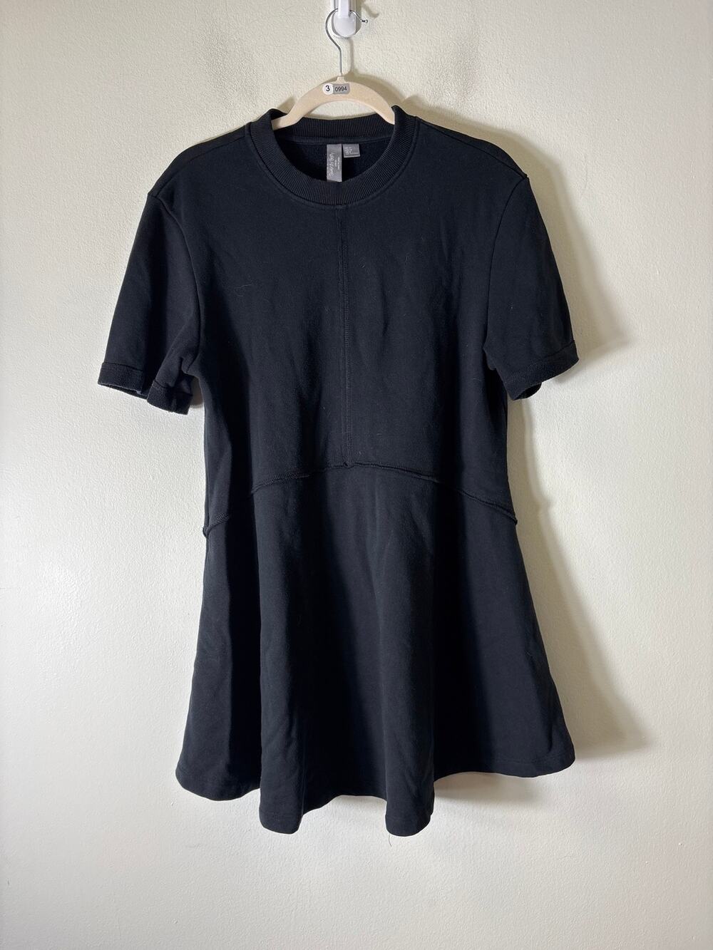 Sweaty Betty Black Short Sleeve Knee Length Dress Sz 8